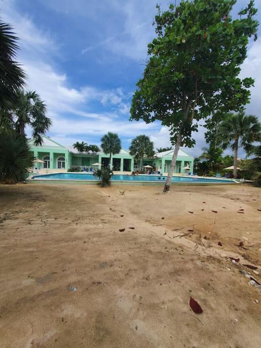 Townhouse By The Bay, Little Bay Country Club ,Negril Orange Bay Exterior foto