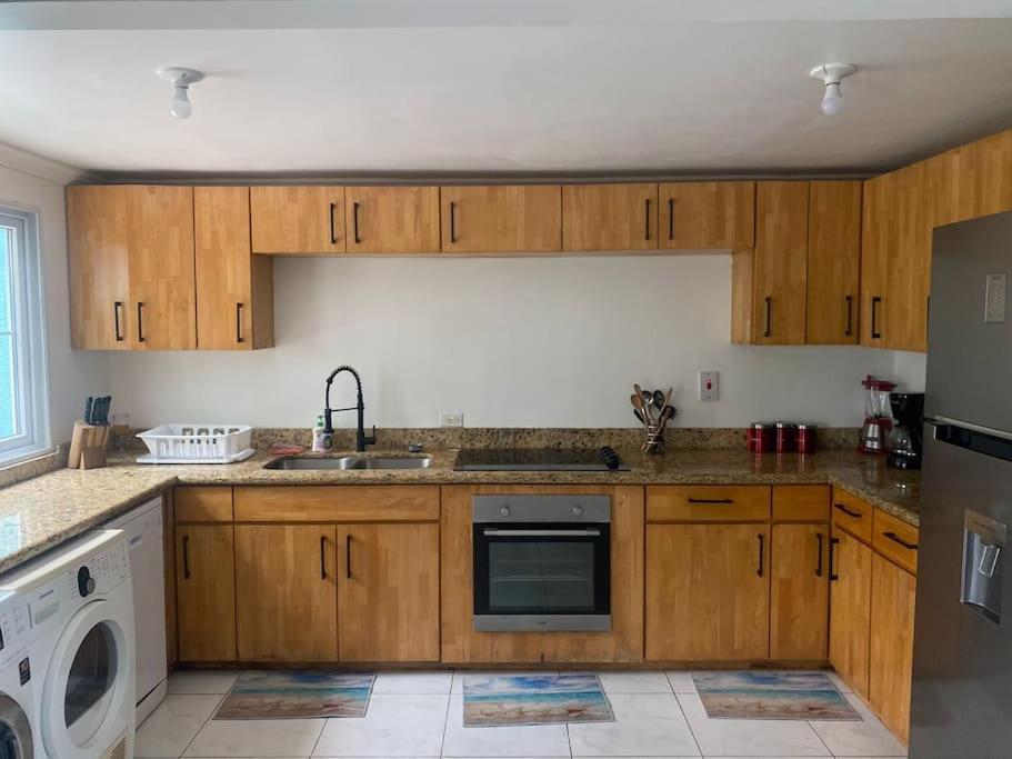 Townhouse By The Bay, Little Bay Country Club ,Negril Orange Bay Exterior foto