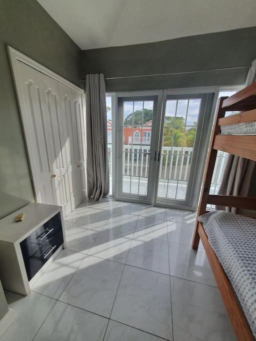 Townhouse By The Bay, Little Bay Country Club ,Negril Orange Bay Exterior foto