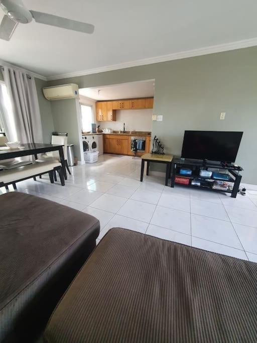 Townhouse By The Bay, Little Bay Country Club ,Negril Orange Bay Exterior foto