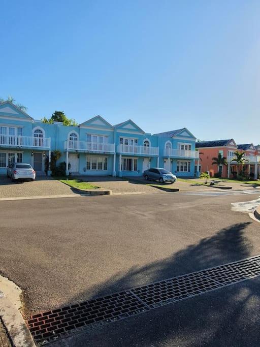 Townhouse By The Bay, Little Bay Country Club ,Negril Orange Bay Exterior foto